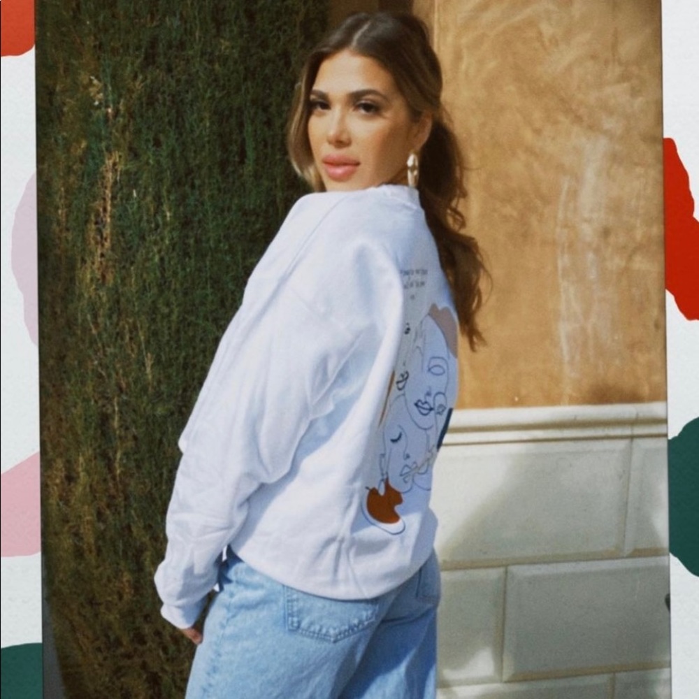 Dojavu white crewneck